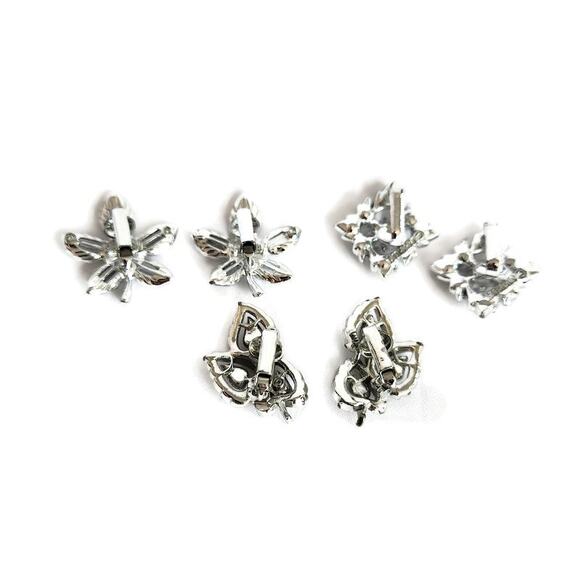 Lot of 3-Pairs of Women's Clip On Holiday Christmas Silver Tone Crystal Earrings - Picture 3 of 6